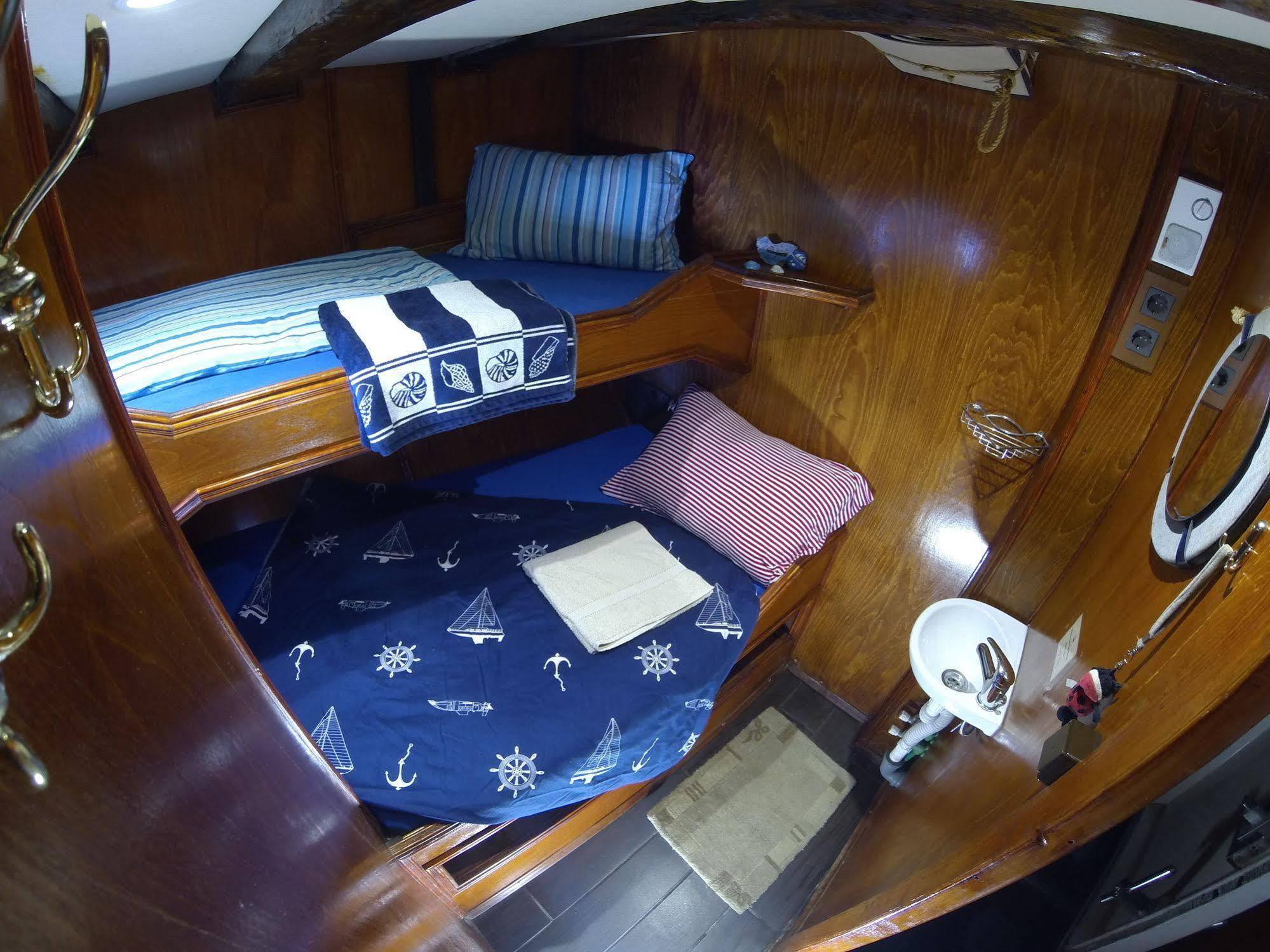 Hotel Boat Ms Cutty Jean Sliema Exterior foto